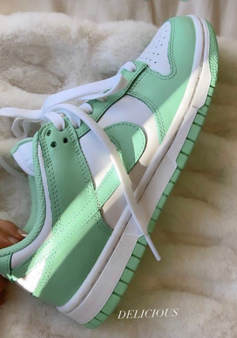 Social Sneakers