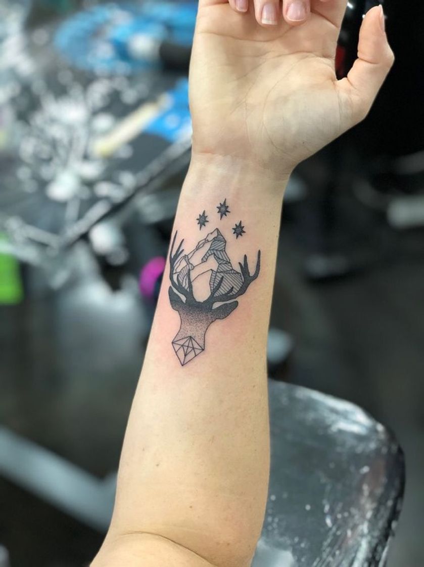 Moda Tatuagem de trono de vidro 𐂂✨/ throne of glass tatto 