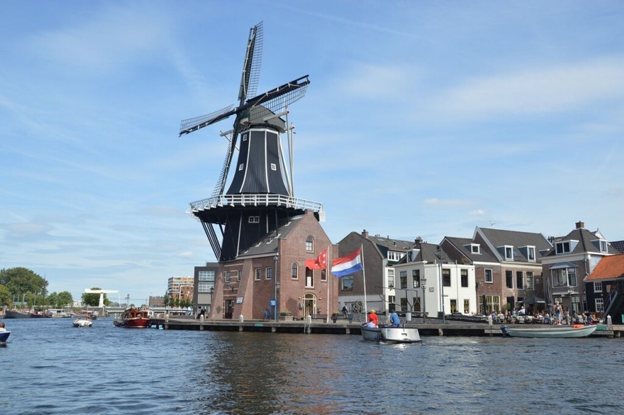 Place Holanda