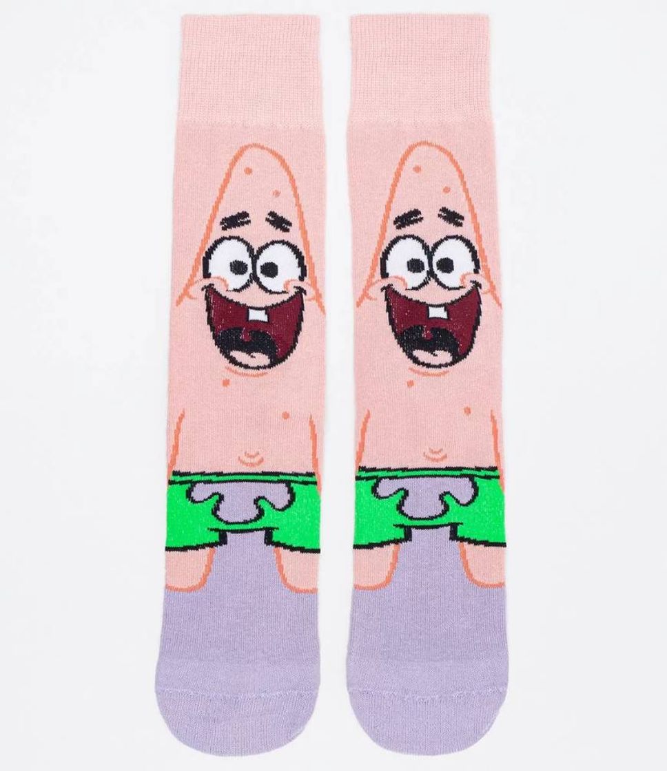 Moda meia com estampa de patrick