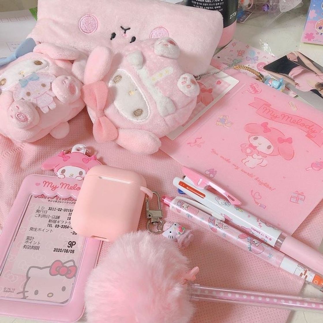 Fashion 🎀 PINK WORLD 🎀