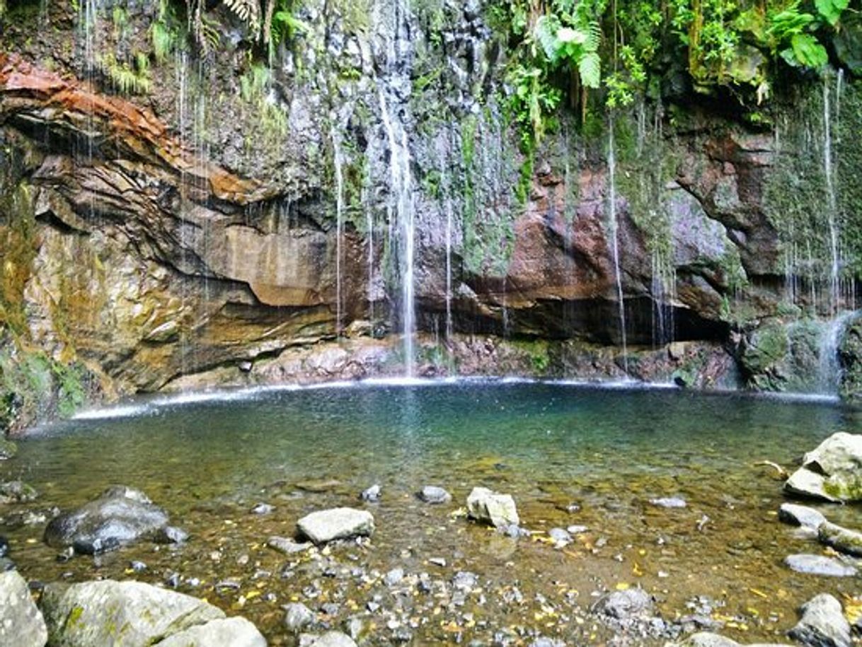 Lugar 25 Fontes Falls