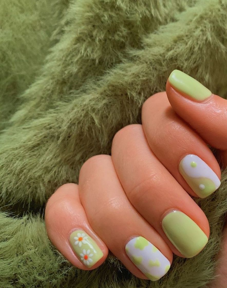 Moda Unhas verdes 