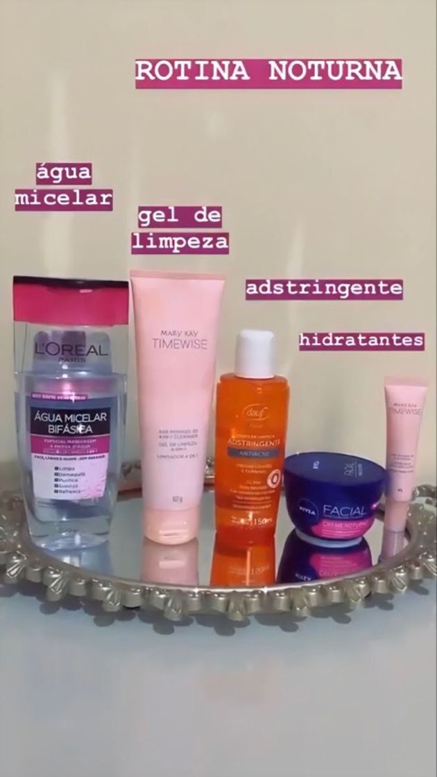 Moda Rotina noturna de skincare 