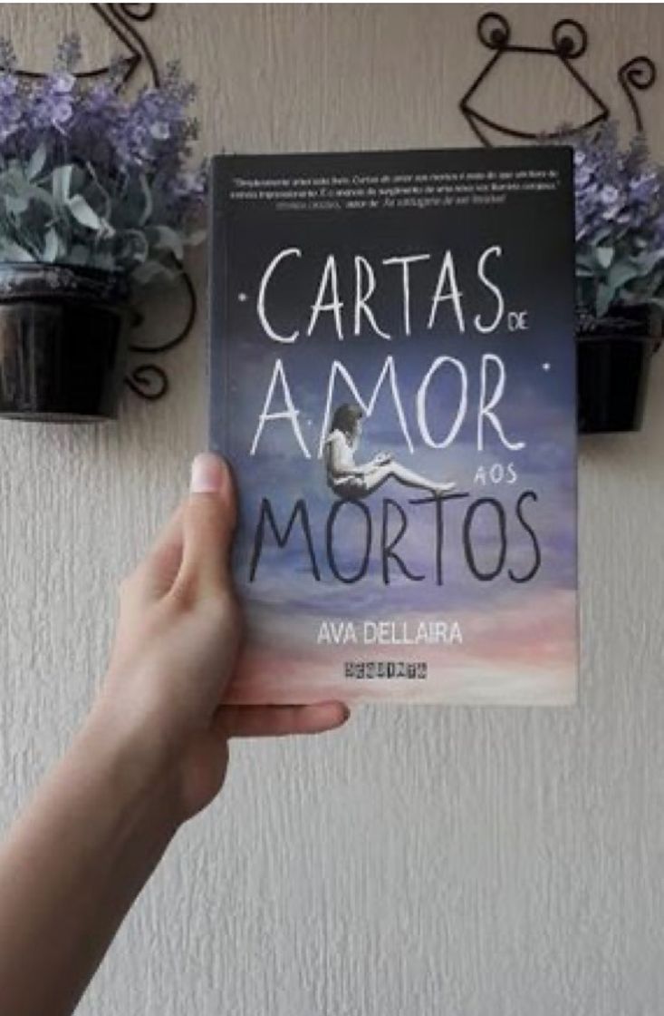 Book cartas de amor aos mortos