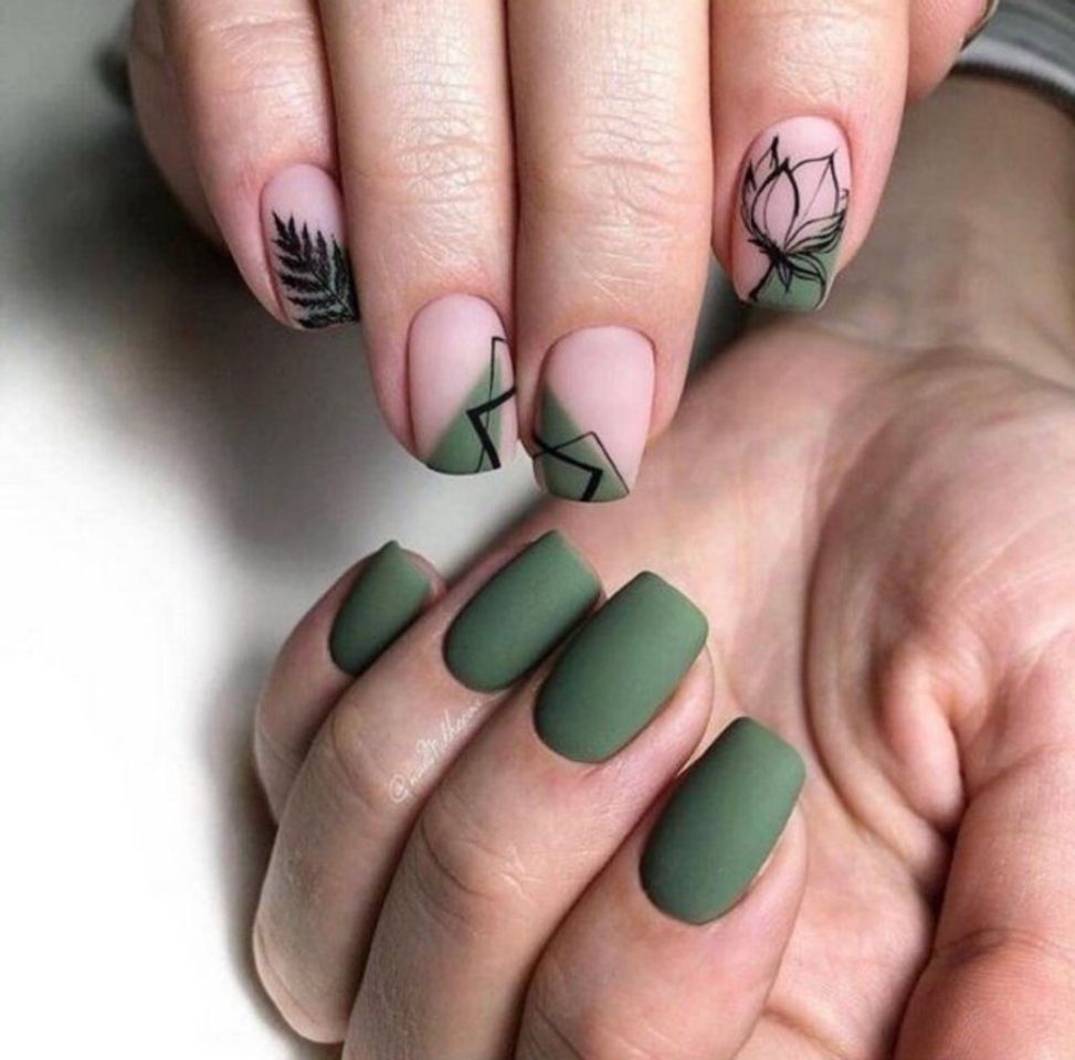 Moda Unhas verdes, você usaria? 