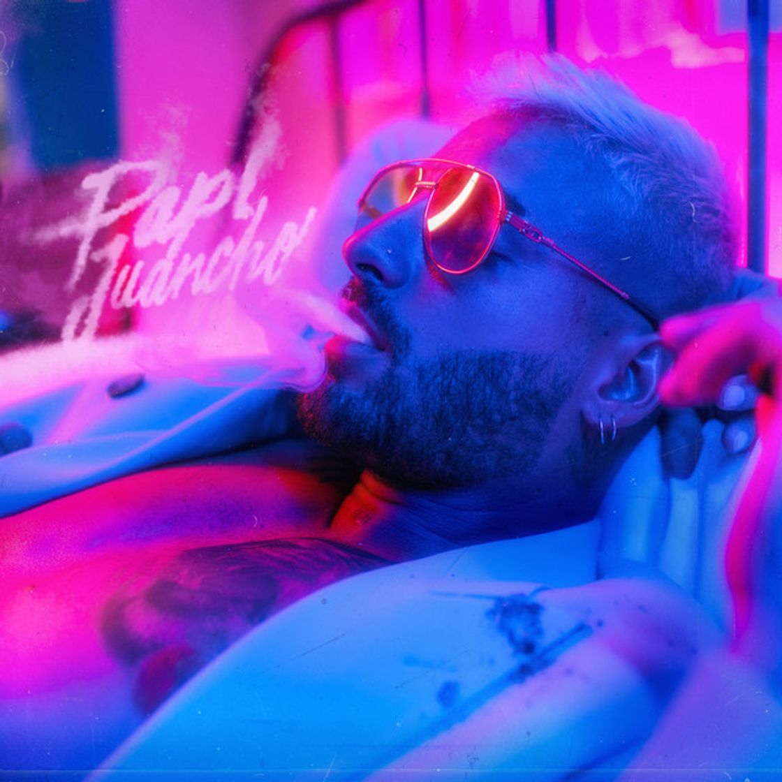 Madrid (feat. Myke Towers)