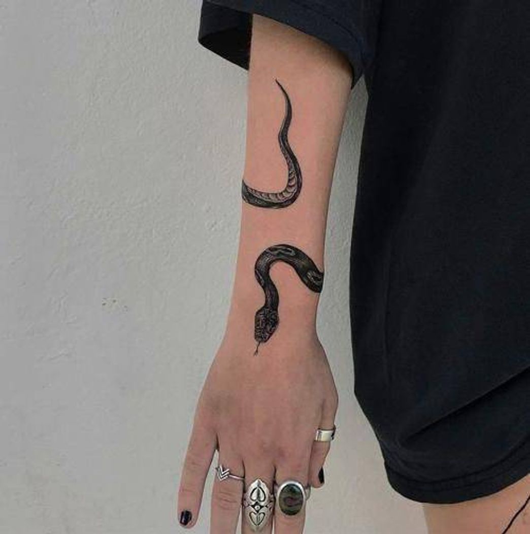 Moda tatto snake