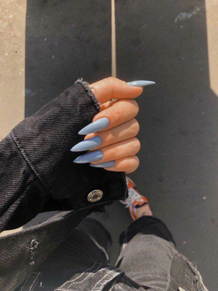 Moda Blue nails 