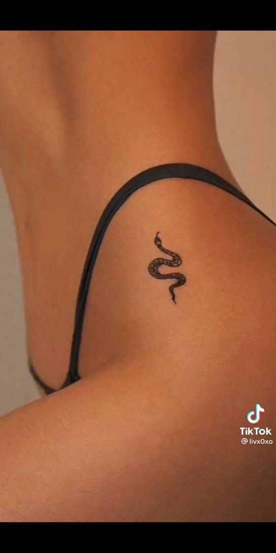 Fashion snake tattoo 