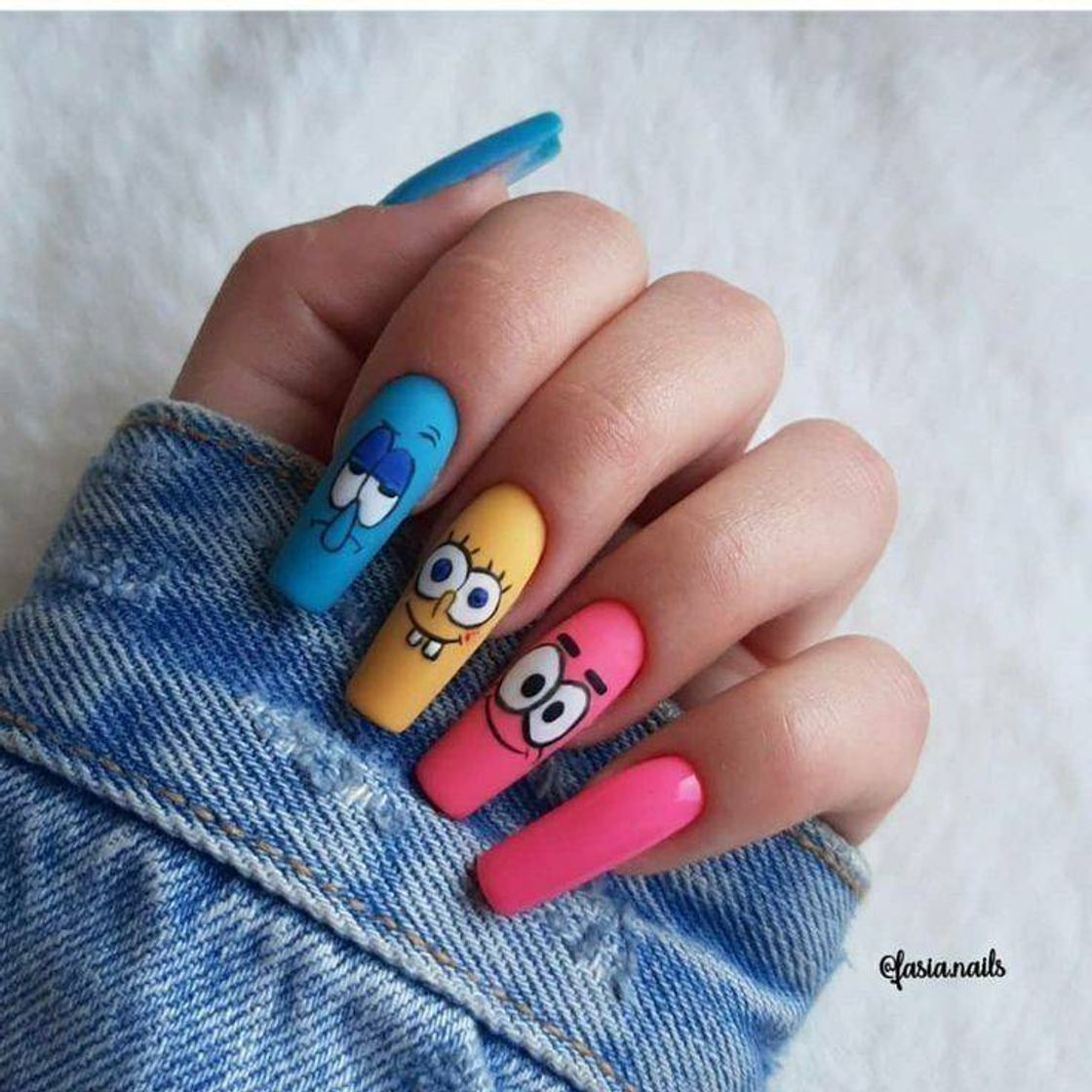 Social Desenhos animados em unhas