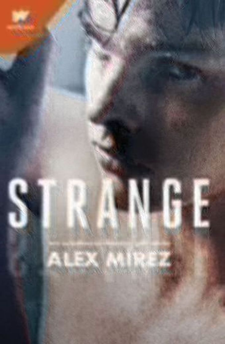 Libro Strange: Cazar o ser cazado