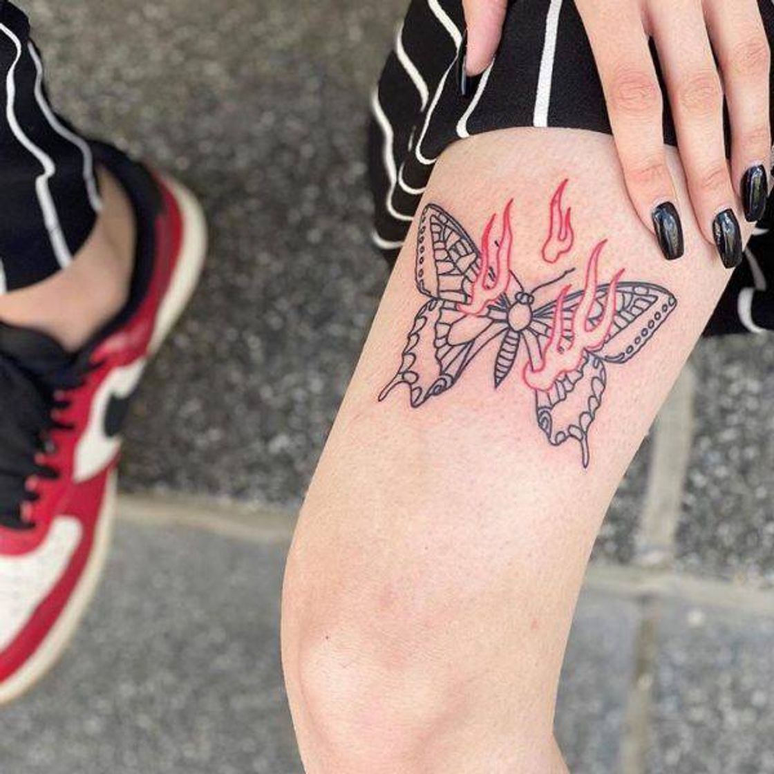 Fashion tattoo fire butterfly