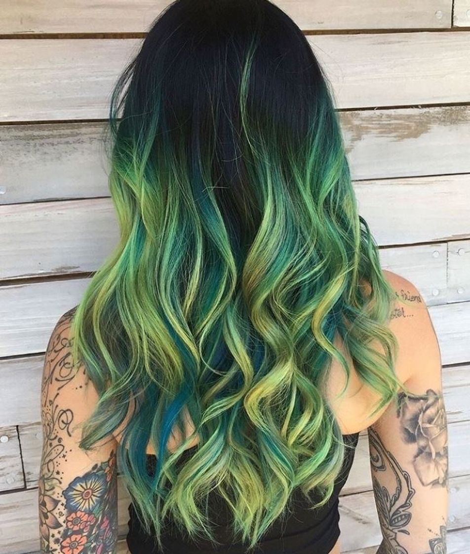 Green hair 💚