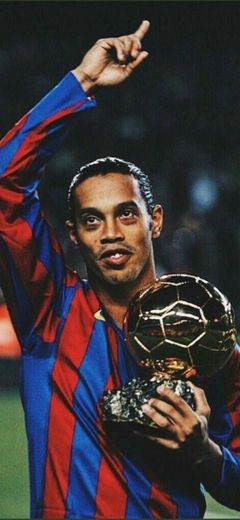 Ronaldinho Gaúcho o BRUXO!