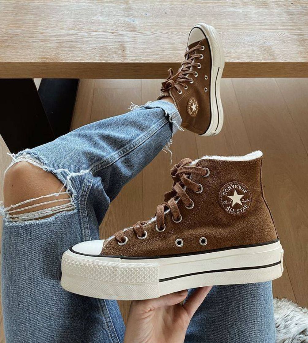 Fashion Brown Chuck Taylor shoe