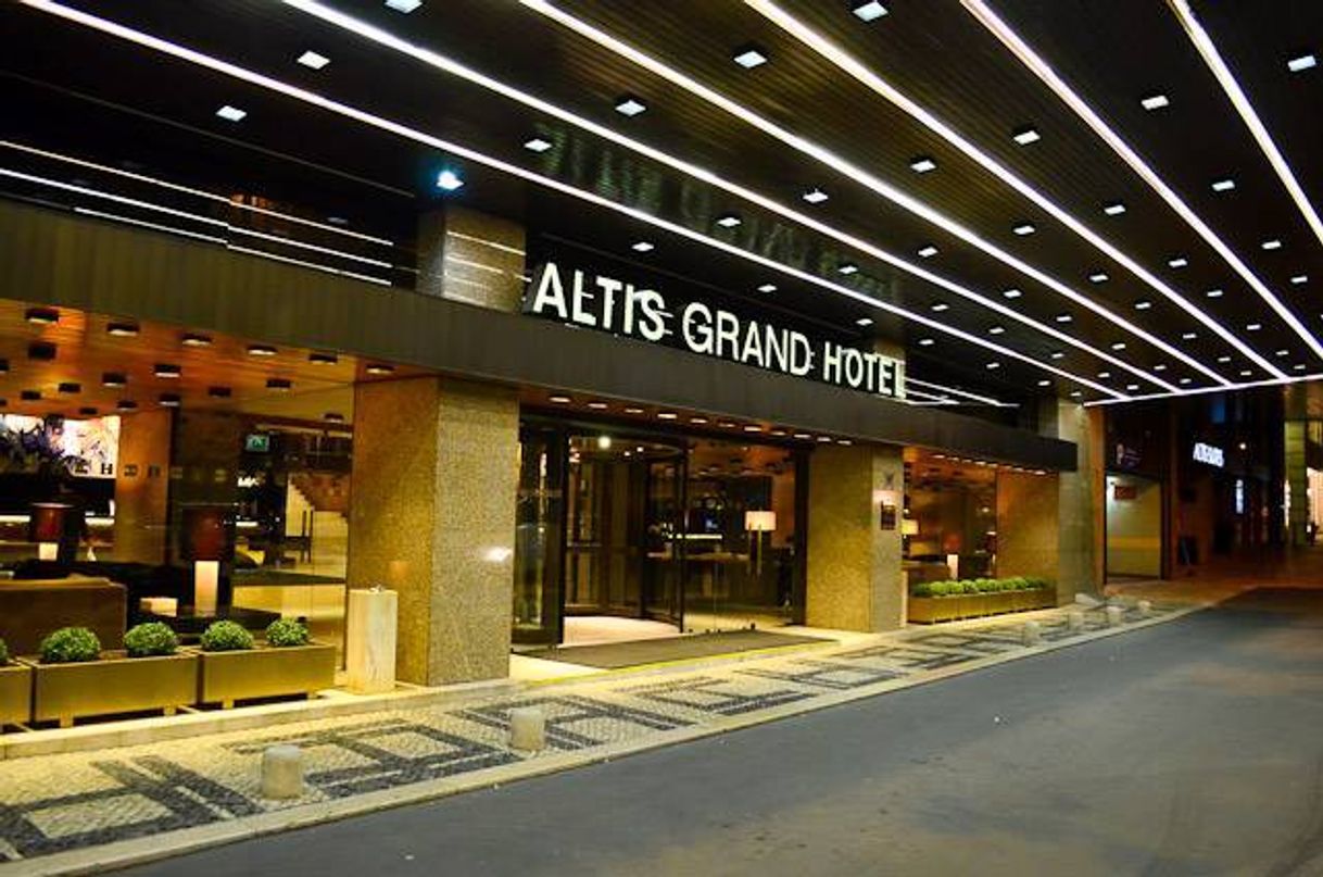 Place Altis Grand Hotel