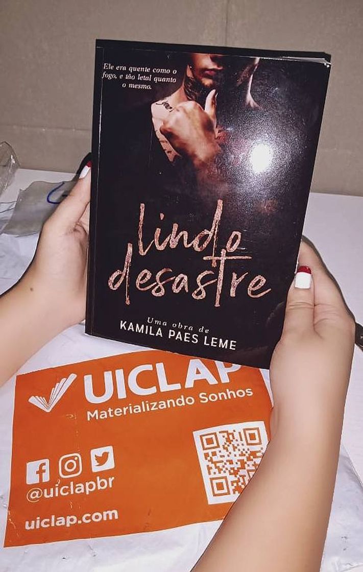 Fashion Livro Lindo Desastre ⋆ Loja Uiclap - Autora Kamila Paes Leme