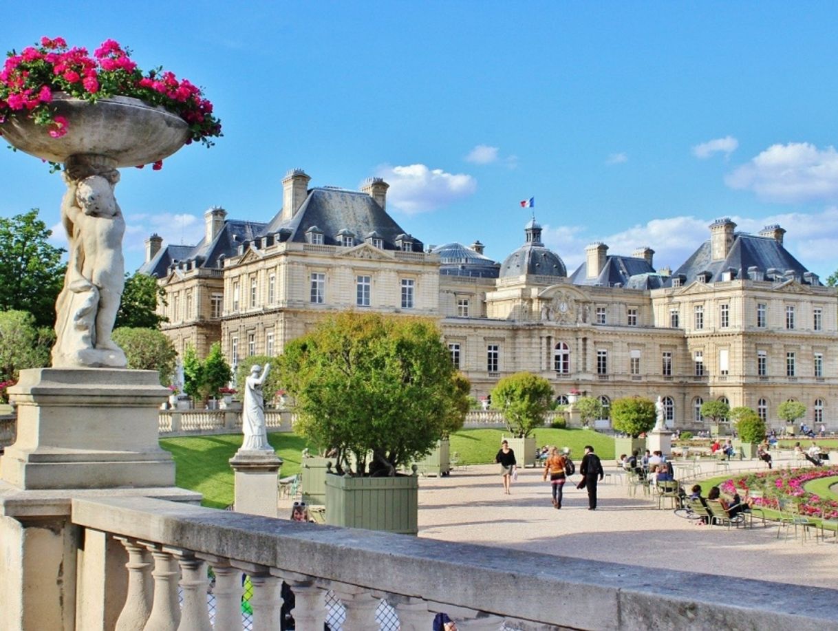 Place Jardines de Luxemburgo