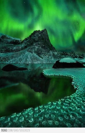 Mágica Vista da Aurora Boreal