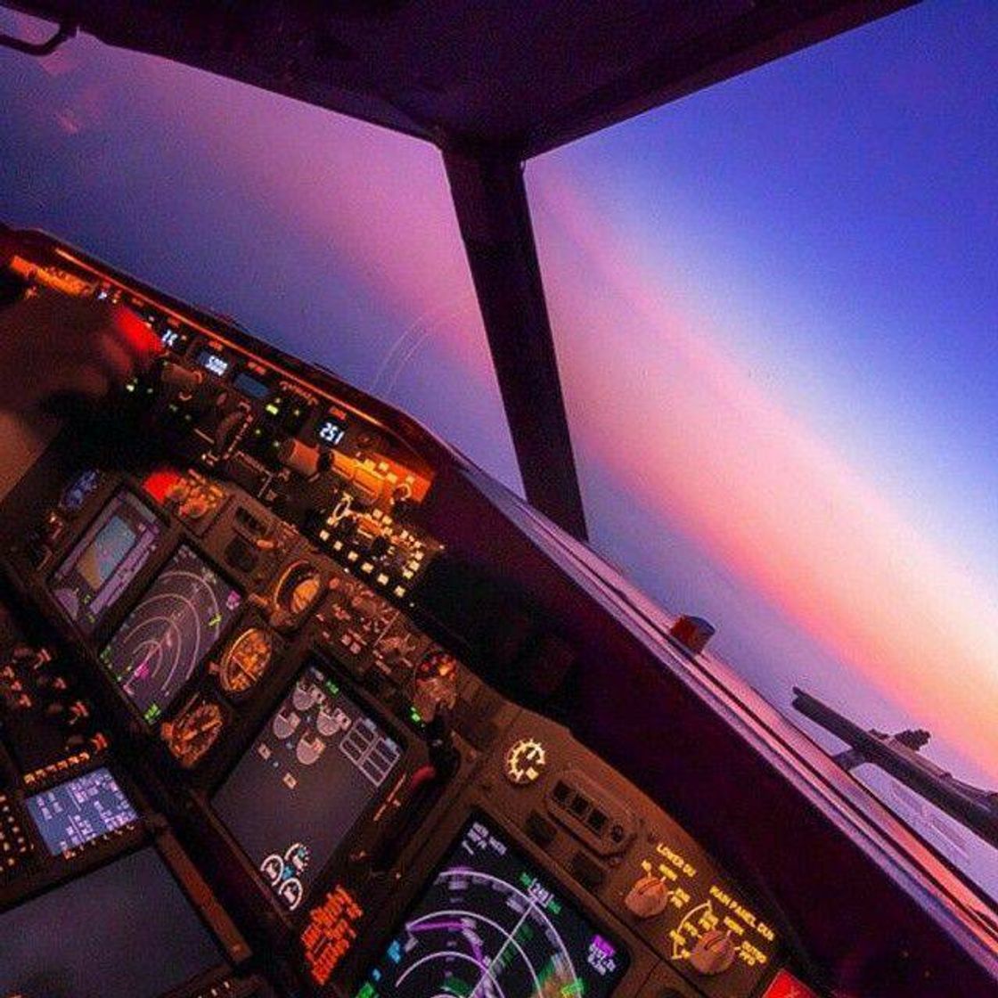 Social Sunrise and sunset 
