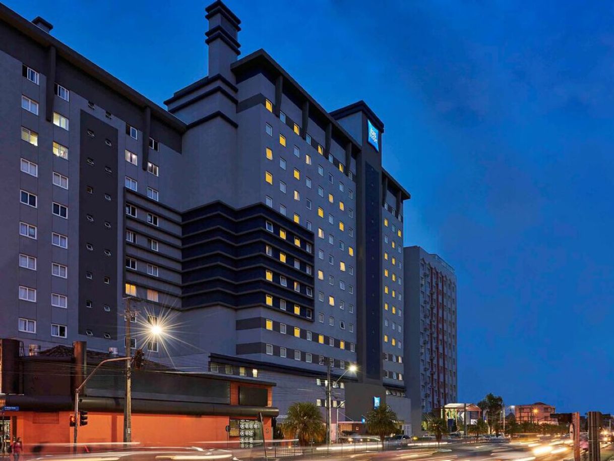 Places Hotel ibis Budget Curitiba Centro