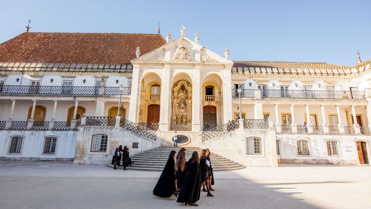 Lugar University of Coimbra