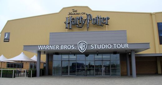 Warner Bros. Studio Tour London – The Making of Harry Potter