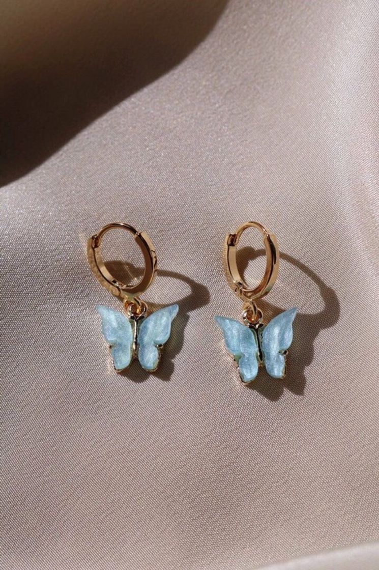 Moda Sky Butterfly Huggie Earrings