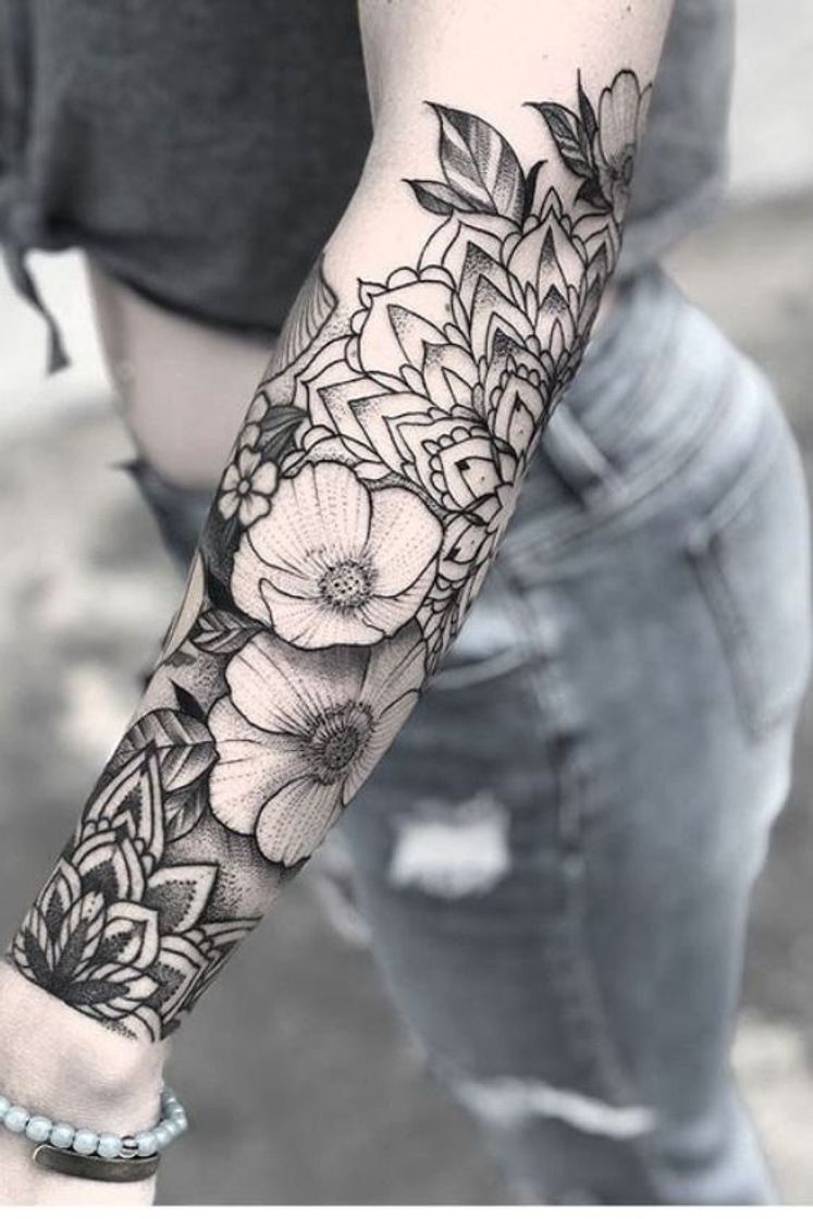 Fashion tatto com flores