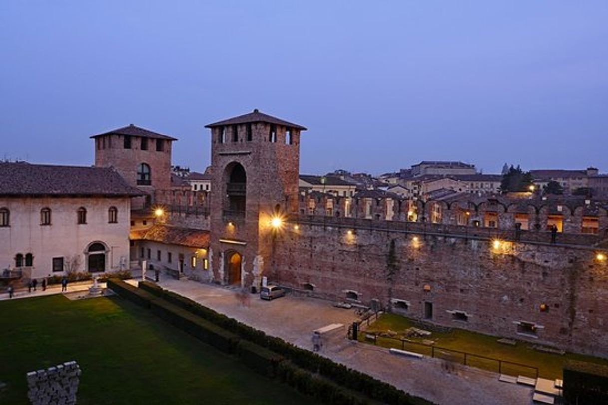 Place Castelvecchio