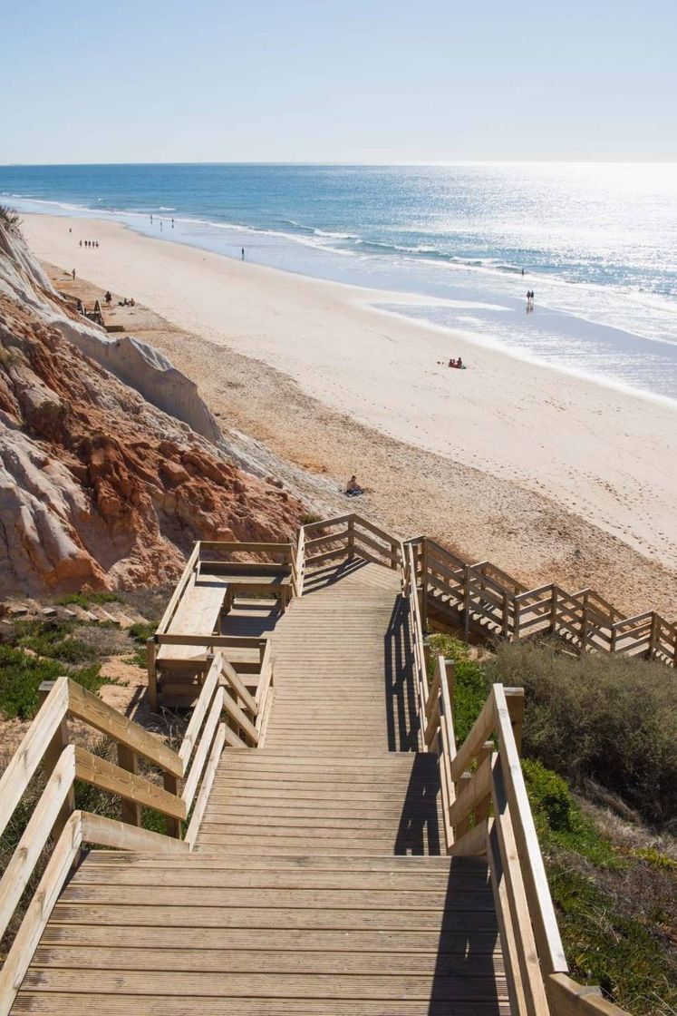 Moda Uma ideia de viagem=Praia da falésia-Portugal 