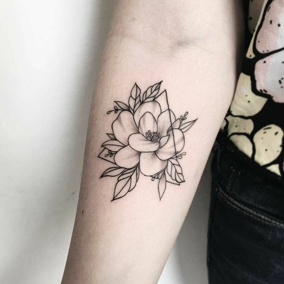 Moda flower tatoo