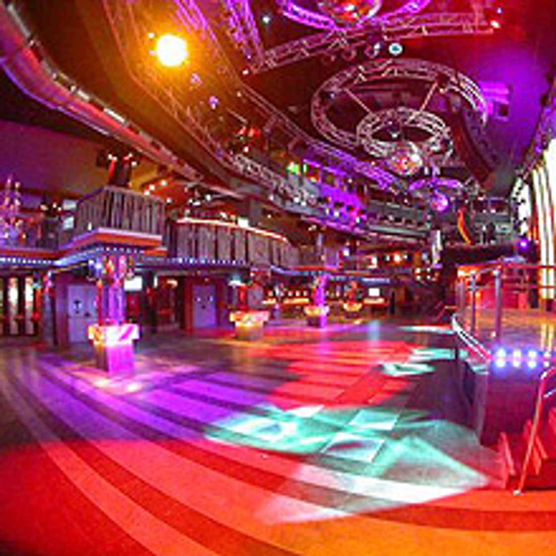B3 Discoteca
