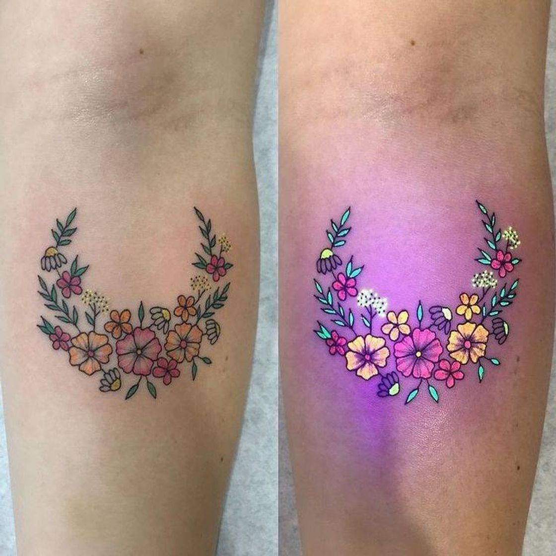Social Tatuagem flores que brilham na luz negra