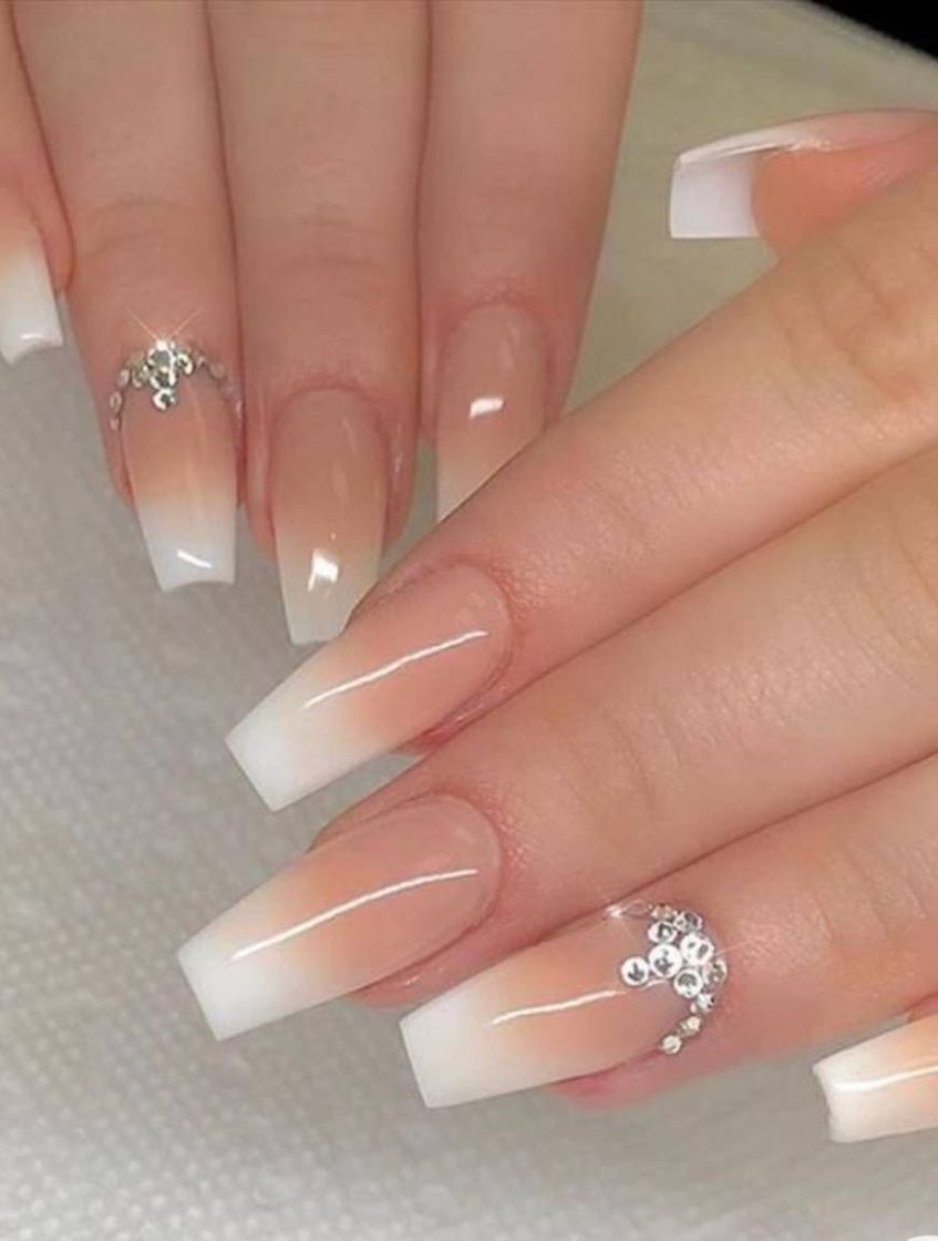 Moda Unhas delicadas