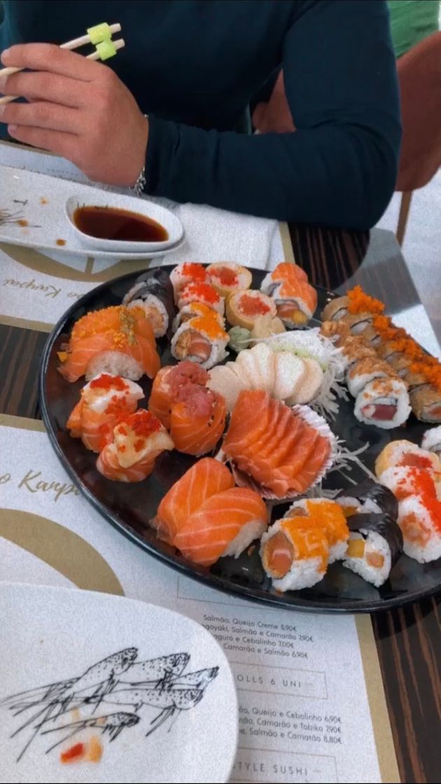 Restaurantes Kanpai Japanese Cuisine Douro Marina