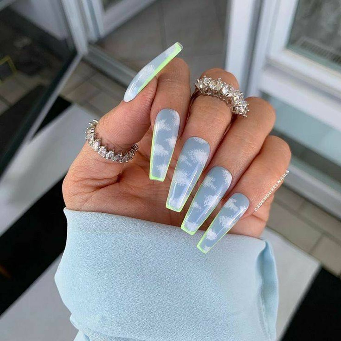 Moda Unhas decoradas 💙🐦