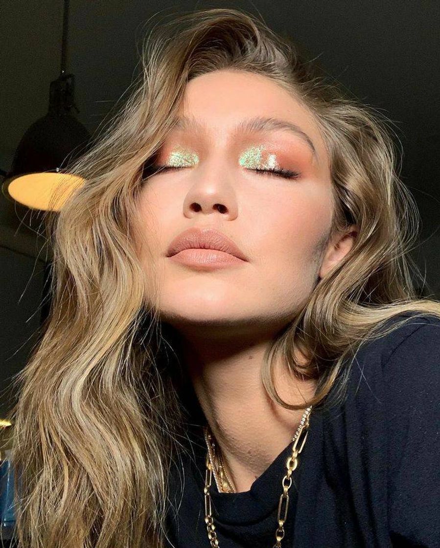 Moda Gigi Hadid 💛