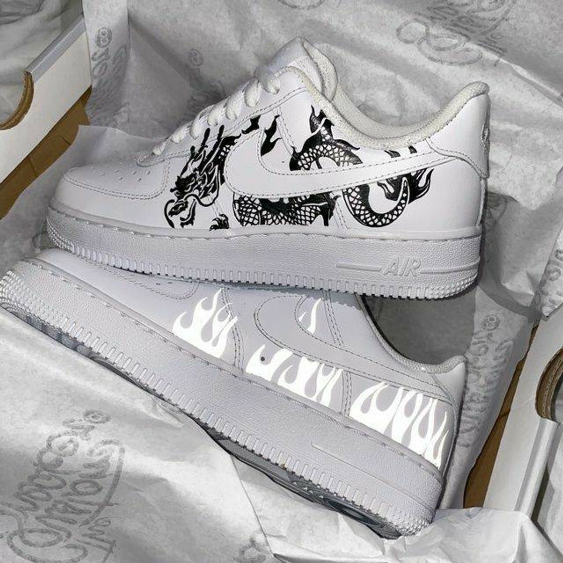 Social nike dragão