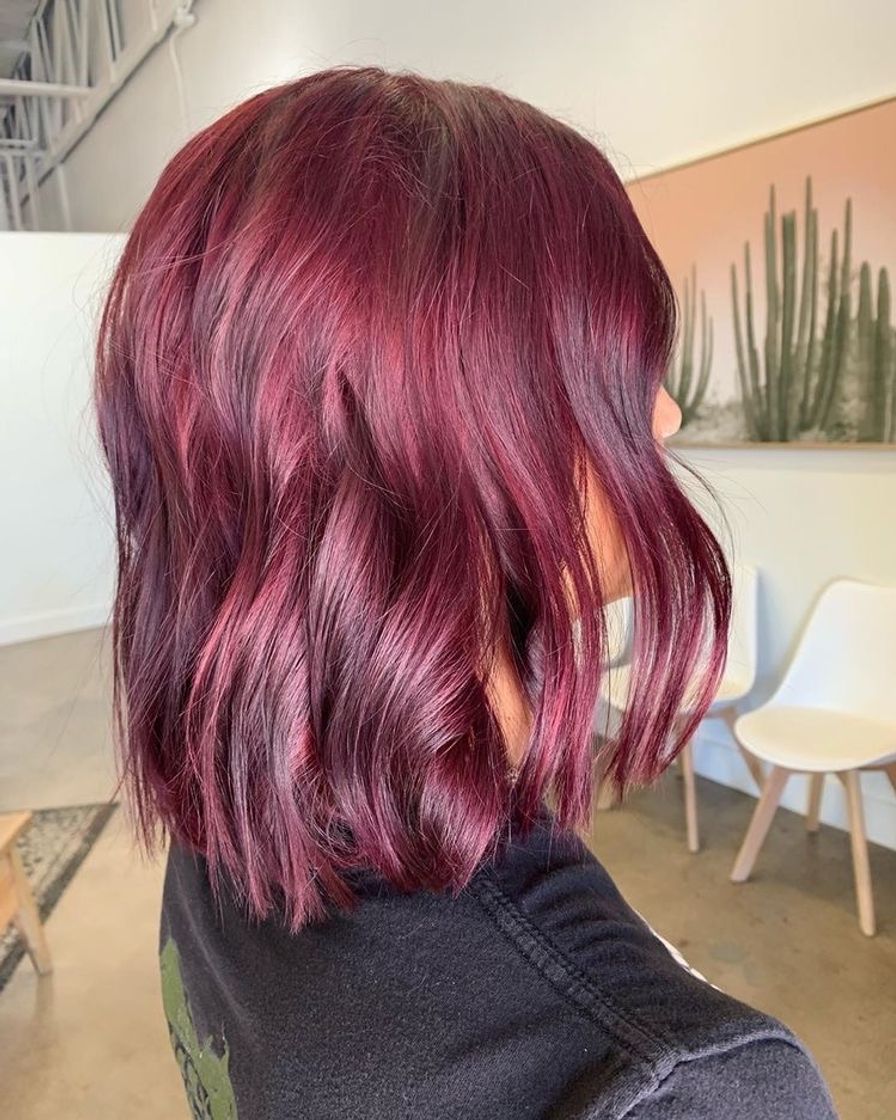 Social vermelho marsala 