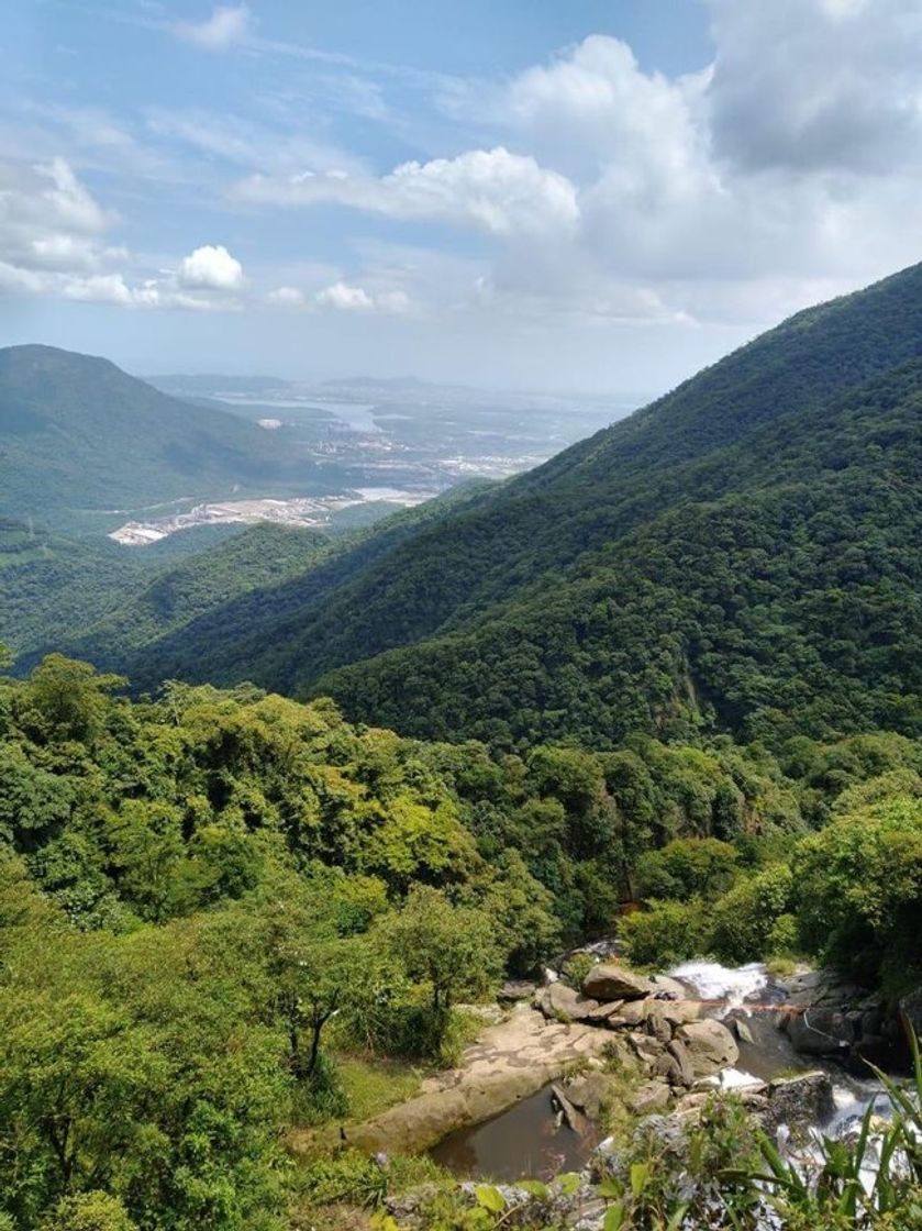 Fashion Vista do alto da cachoeira da fumaça 📍