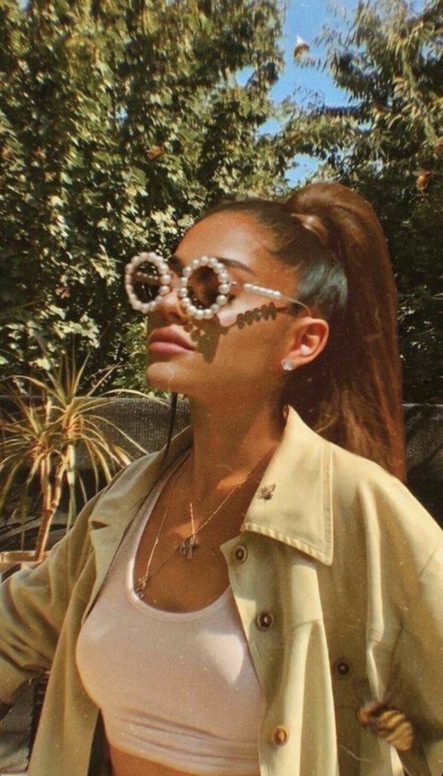 Social Ariana Grande 