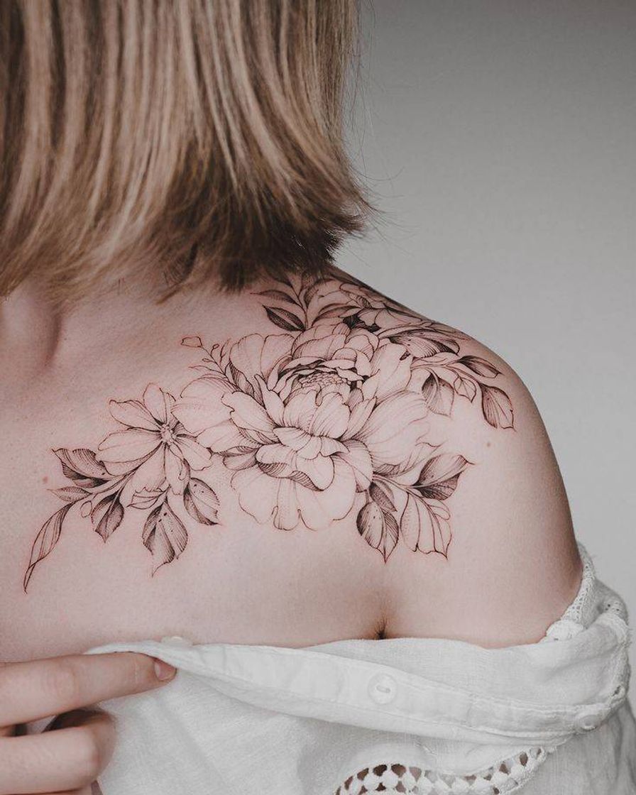 Fashion Tatuagem flor