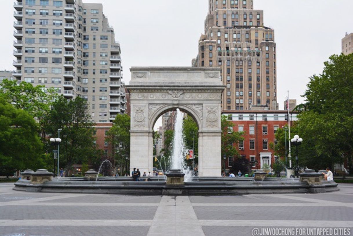 Place Washington Square Park