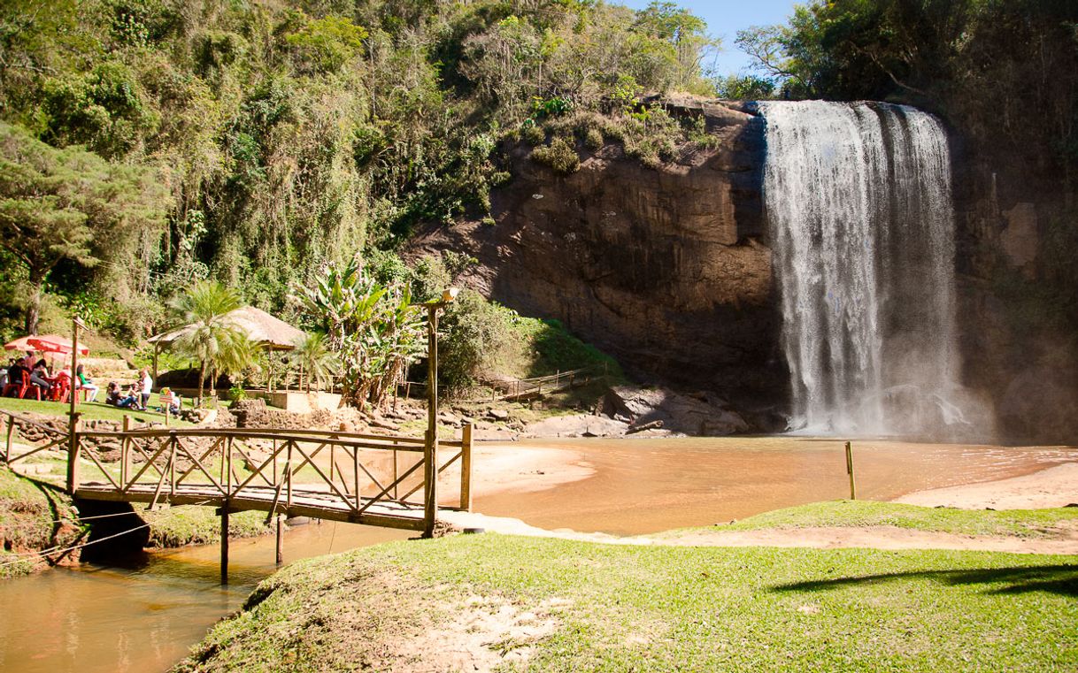 Lugar Cachoeira Grande - Lagoinha