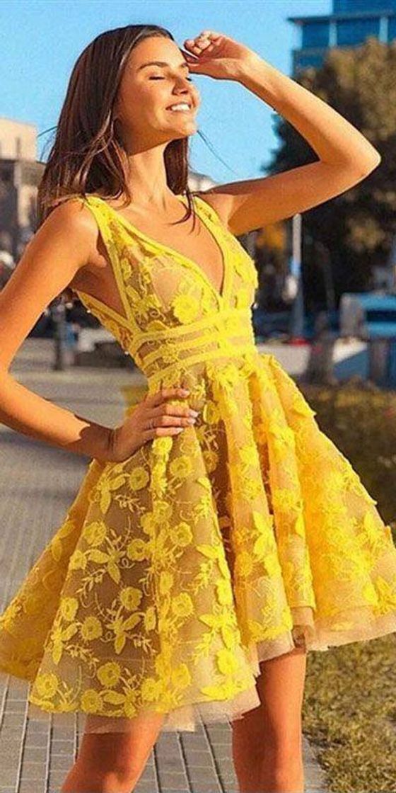 Moda Vestido amarelo florido {modelo curto}