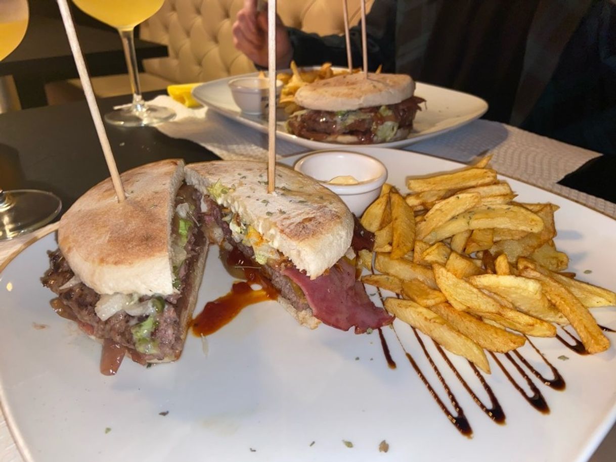 Restaurantes Cacu's Burger