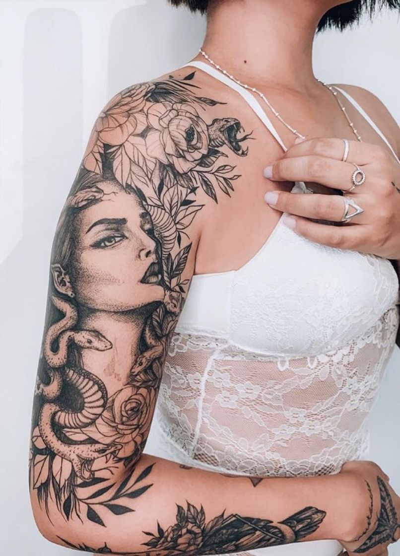 Fashion Braço fechado de tattoo 😍