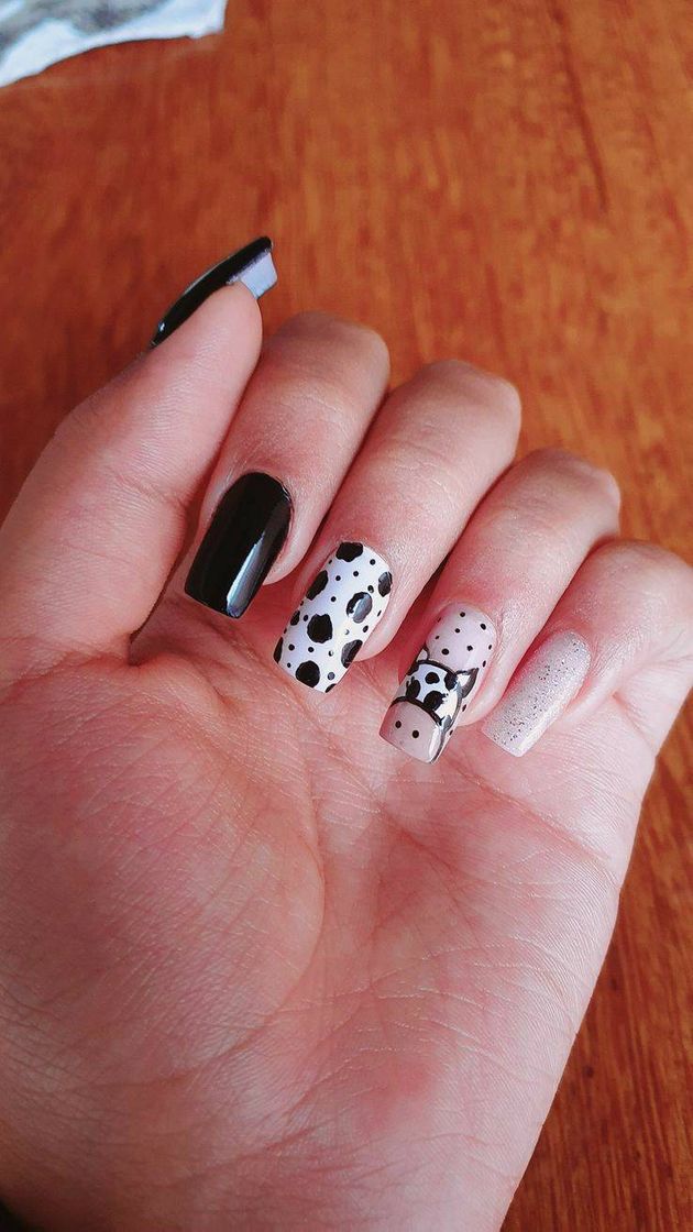 Fashion kitty nail 🐄